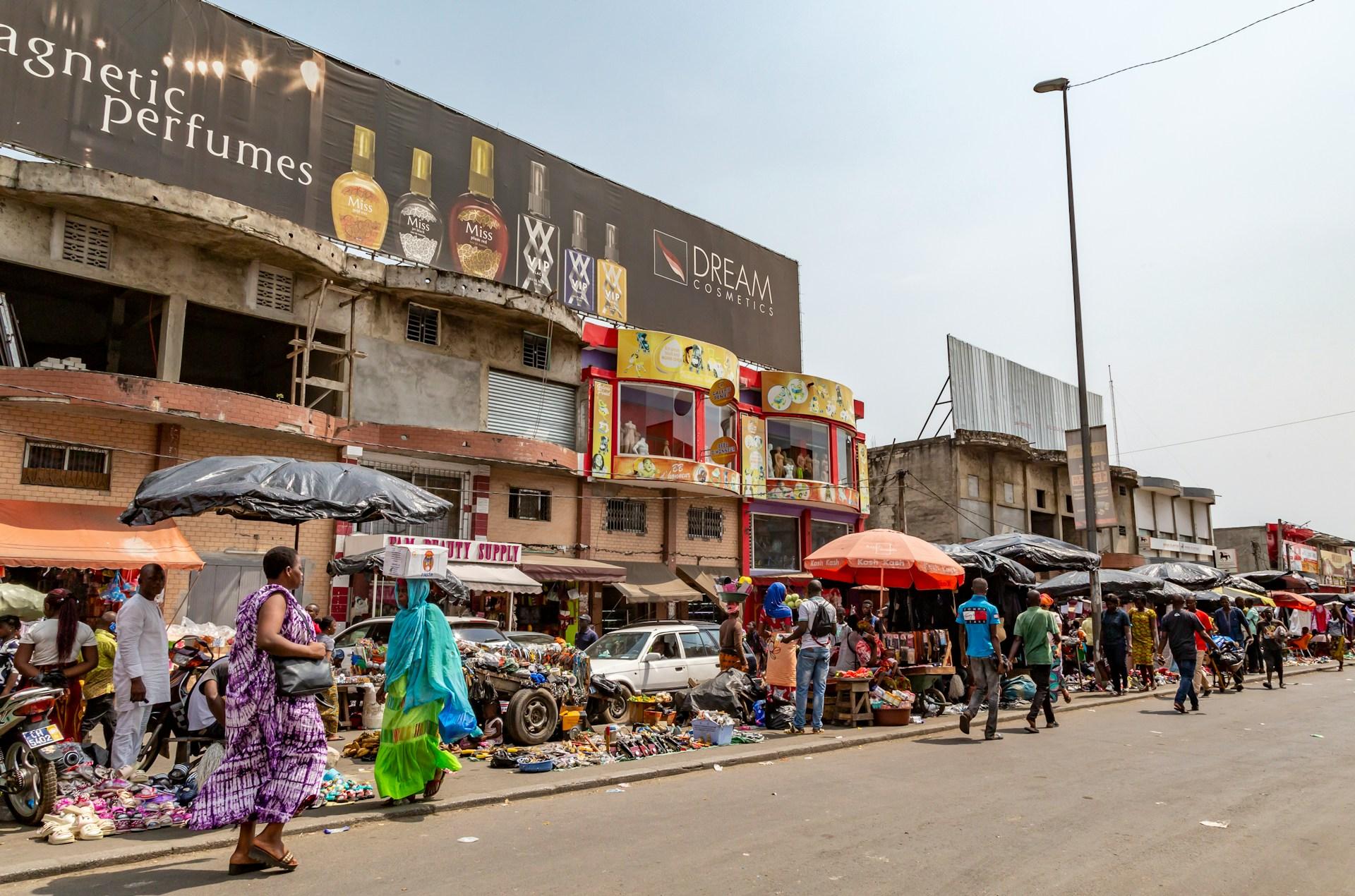 Driving in Ivory Coast