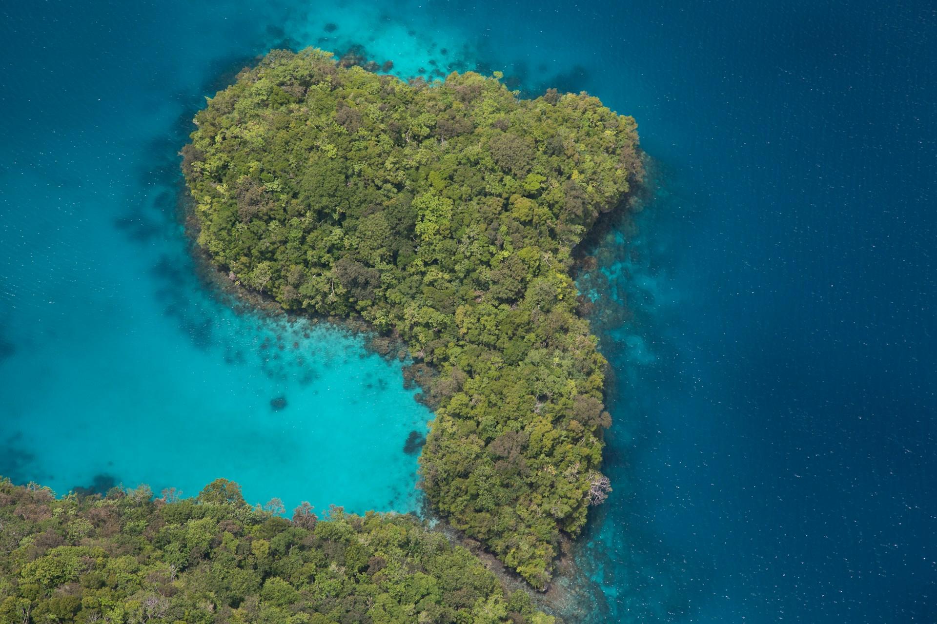 Driving in Palau